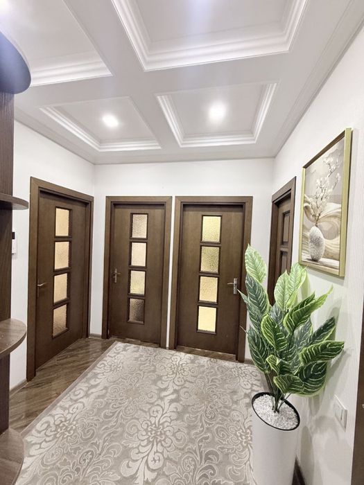 3 комнатная, Чил 9, РАЗДЕЛКА, ЕВРО+МЕБЕЛЬ+ТЕХНИКА Продаётся квартира ~