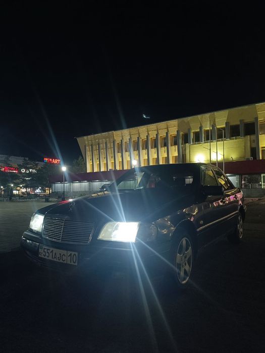 Mercedes-Benz c180 w202