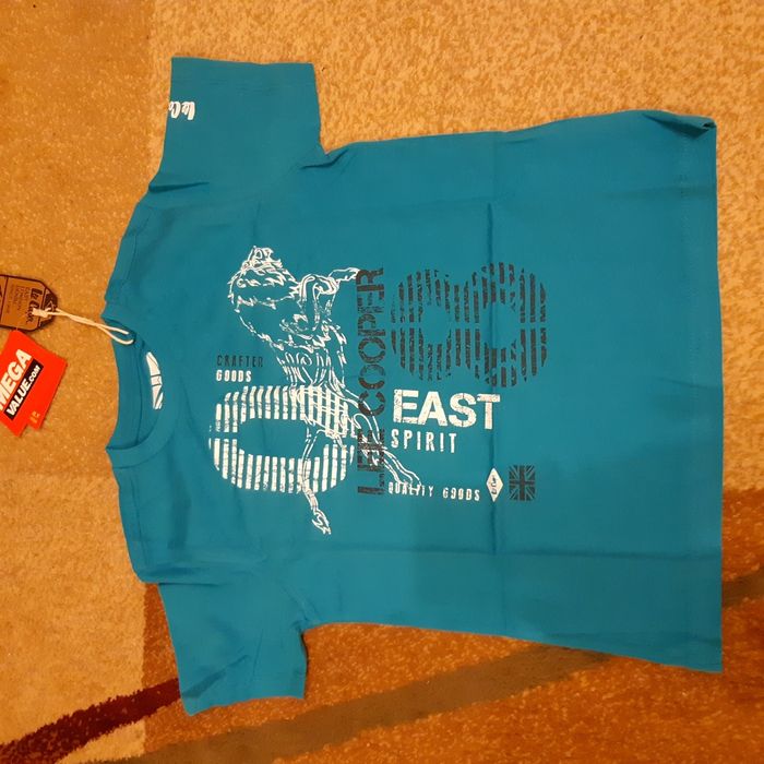 Нова тениска на Lee Cooper за 7- 8 год. 122- 128см