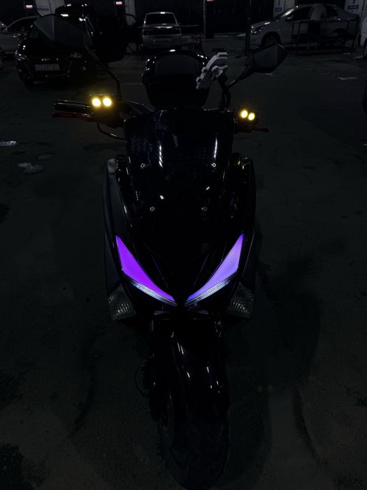 T max S Max ultra 200cc skuter bonus kamera go pro