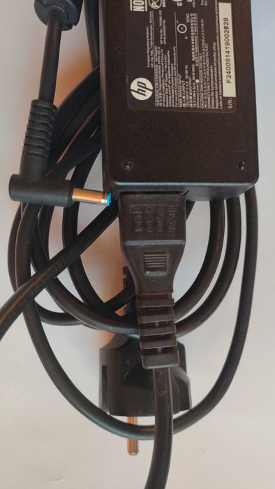 Оригинално зарядно за лаптоп HP 90w синя букса 4.5х3мм  19.5в/ 4.62а