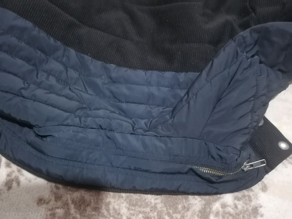 Мъжко яке. Без забележки.