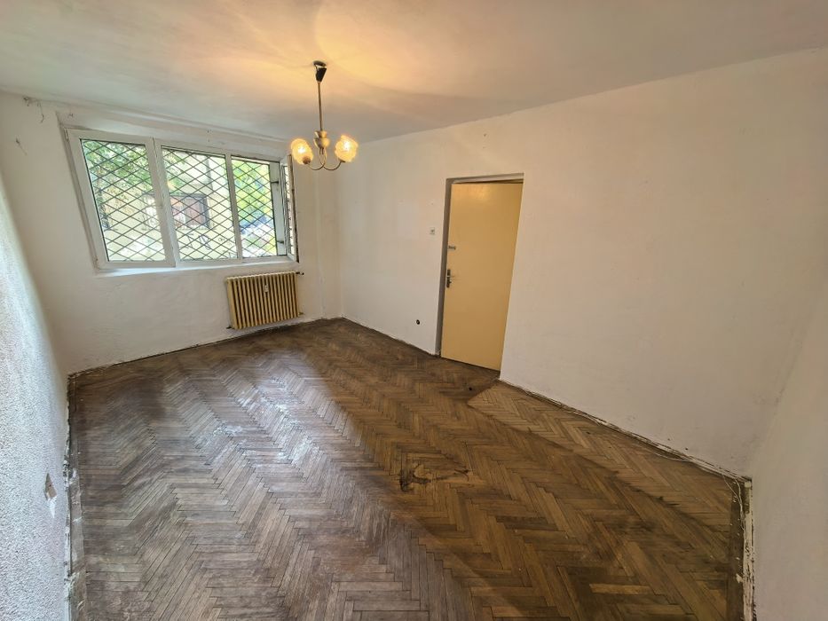 Proprietar vand apartament 1 camera in Sector 1