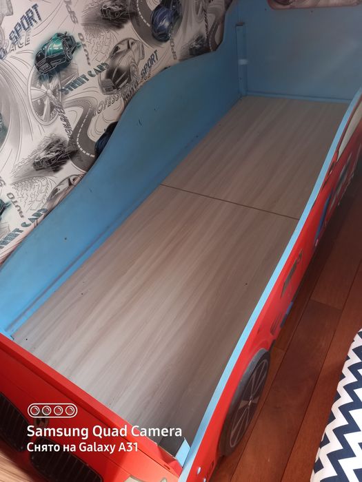 Две кровати бмв с матрасами