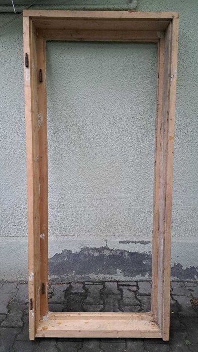 NOU - Toc usa din lemn brad