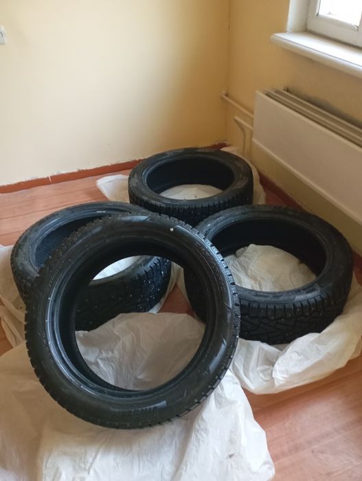 Покрышки Pirelli 245/45 R19