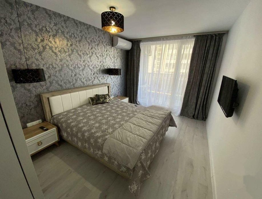 Дава се под наем Двустаен апартамент в Бургас, Братя Миладинови - 78 кв.м за 714 € - Снимка #3