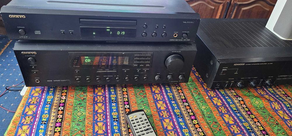 amplificator kenwood onkyo reciver