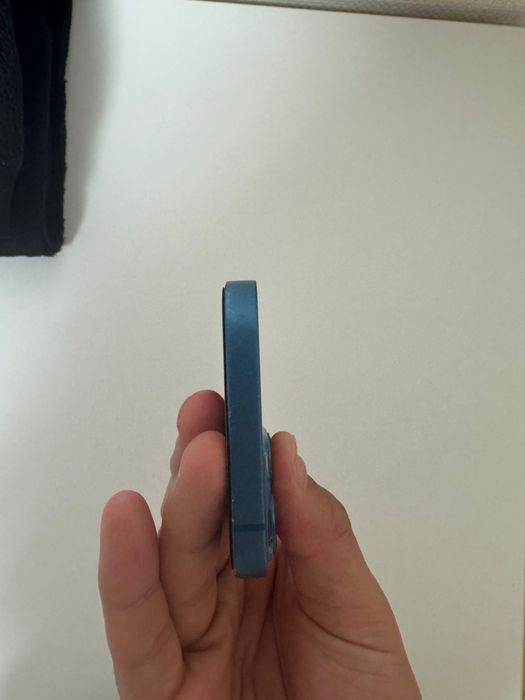 продам айфон 13 идеал!