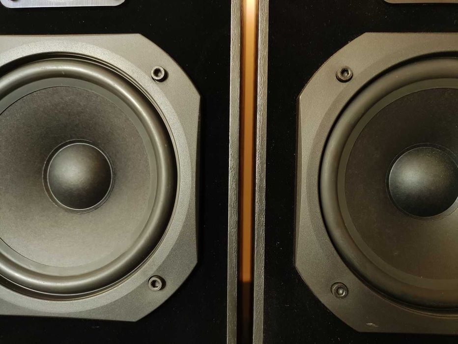 Тонколони ELAC SAT 2 MK II 60/80 Watt