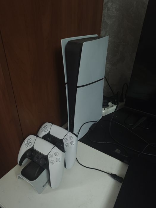 PlayStation 5  PS5