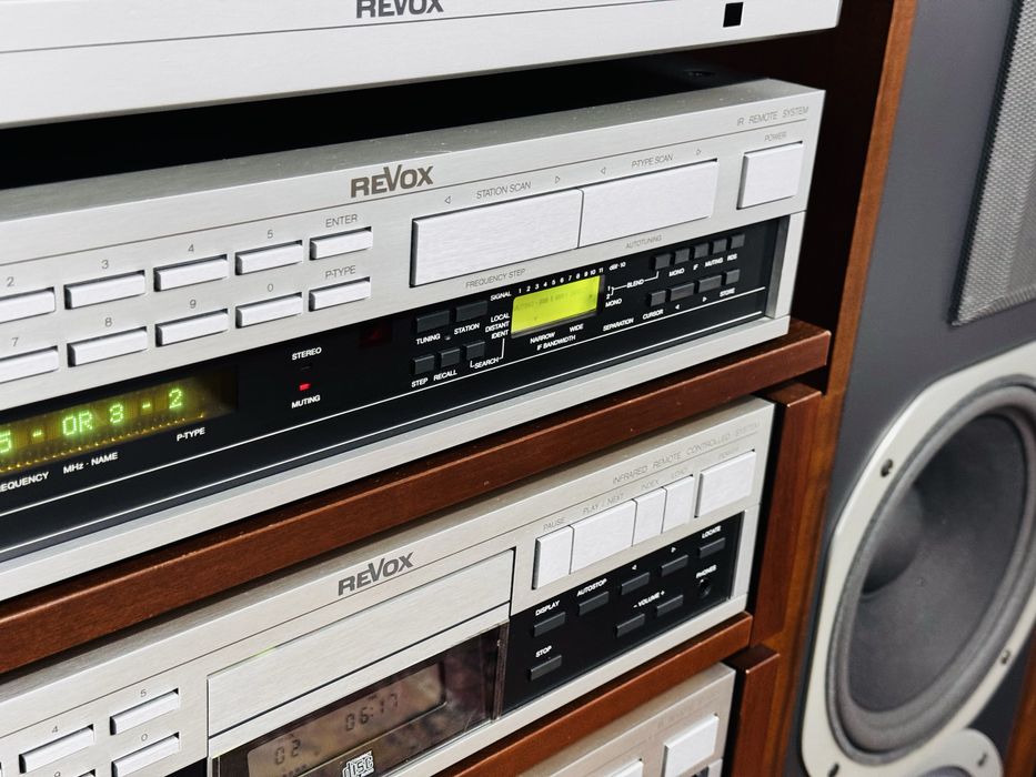 Tuner REVOX B160 cu o recepție foarte bună , RDS ,filtru Hi-Blend !