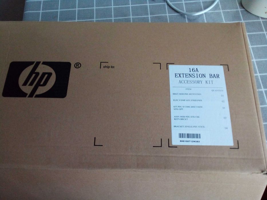 Продам комплектующие серверной стойки HP