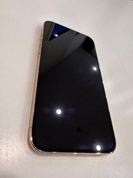 iPhone 13 Pro max Gold 256gb