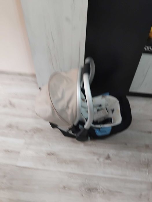 Детска кошница за кола нова