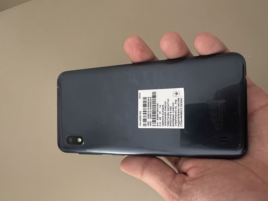 Samsung A10 (32gb)
