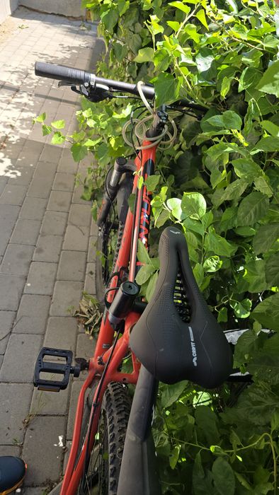 Vand MTB Venture, marimea M, roti 27.5, frane hidraulice, hard-tail