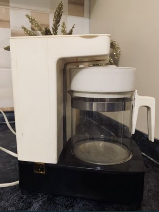 Электро кофеварка новая