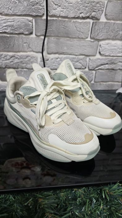 Оригинальные кроссы Li-ning