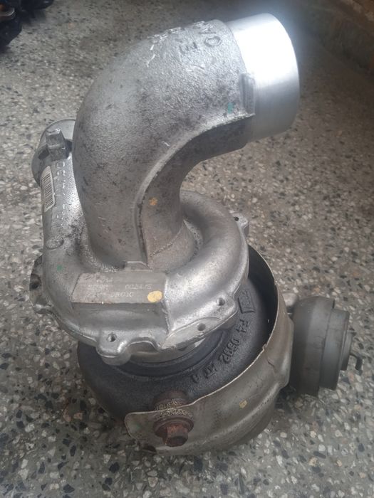 Турбина за Toyota Avensis/RAV 4/Corolla 2.2 D-4D 136/150к.с.