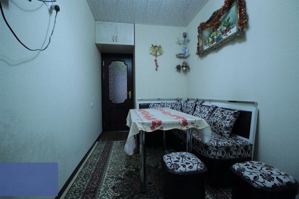 Срочно продаётся 77 серия 3х комнатни квартиры