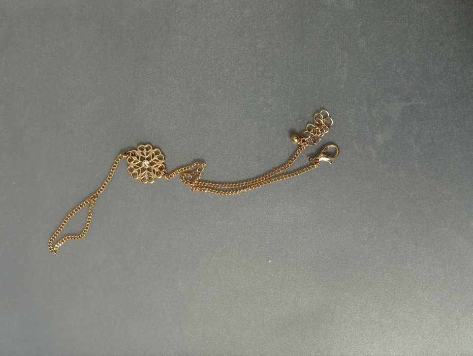 Ziraklar va braslet.