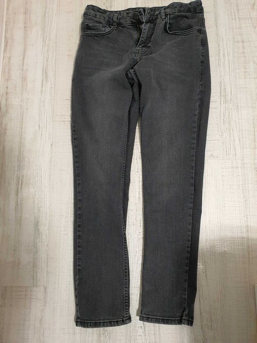 2 бр маркови дънки за в-на до 164 см, 30/31 ( подарък блузка 164 см)