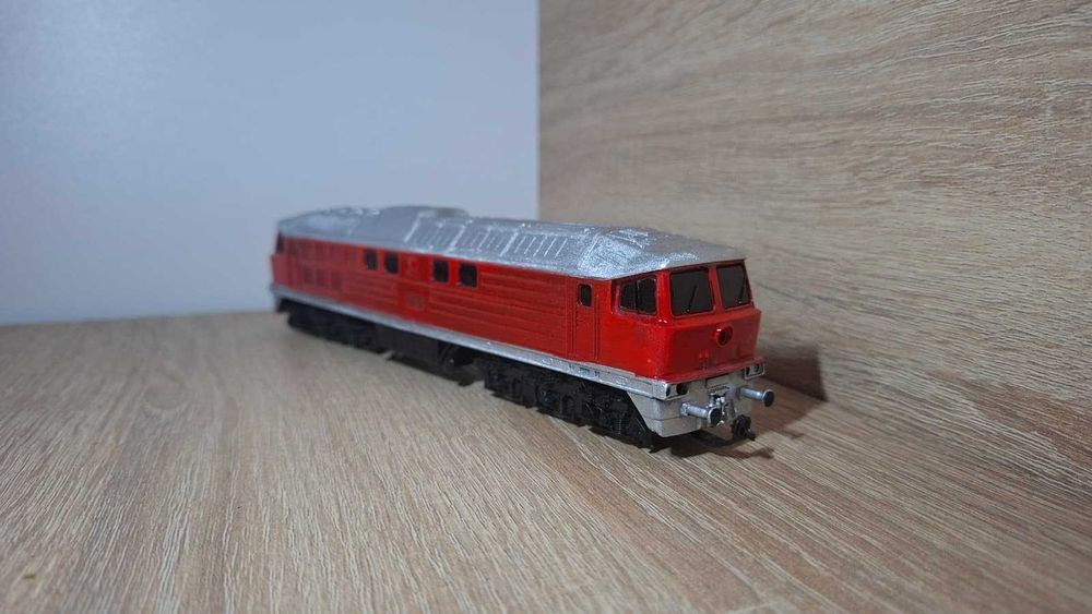 Vând locomotivă ludmila BR232
