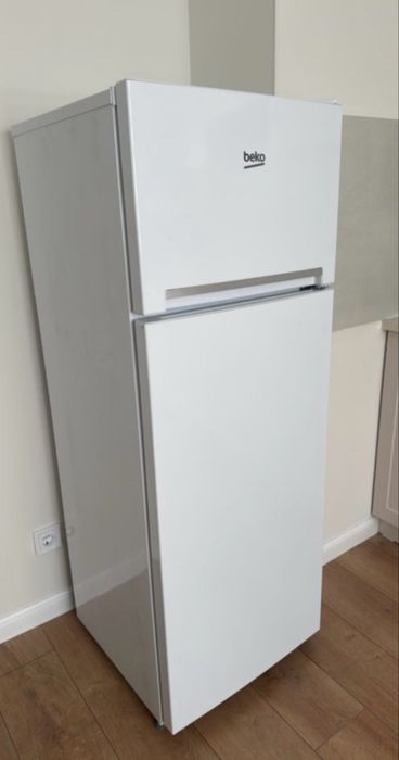 Холодильник BEKO