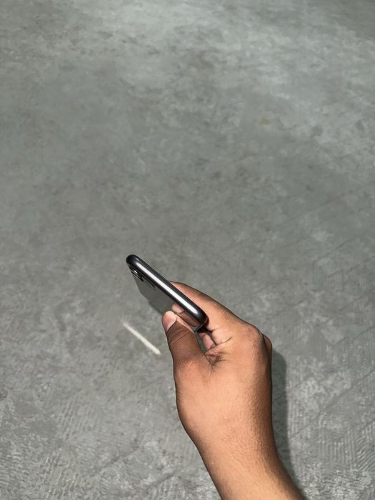 Iphone 11     ideal