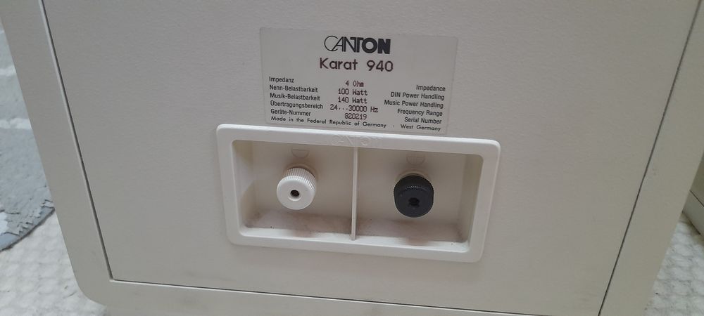Boxe Canton Karat 940, impecabile tehnic