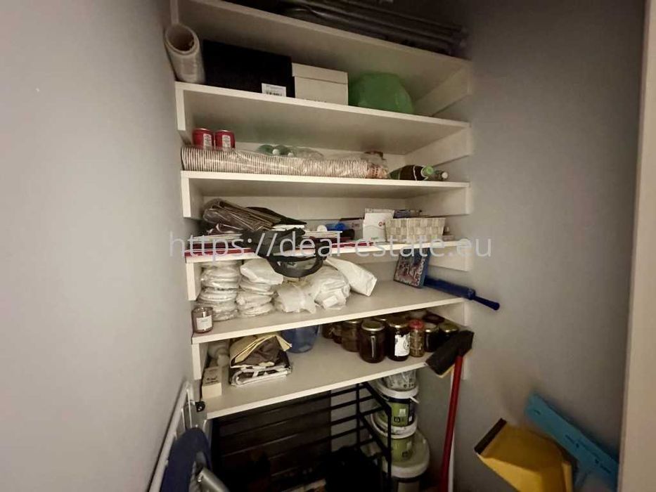 Продава се Тристаен апартамент в Благоевград, Широк център - 76 кв.м за 1890 €/кв.м - Снимка #9