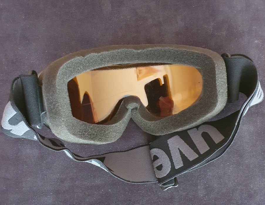 Горнолыжные очки UVEX