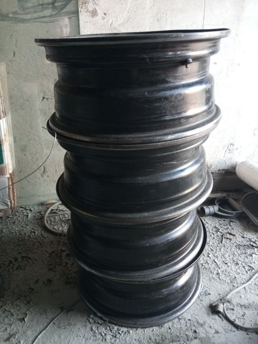 Продам диски 15 диаметр