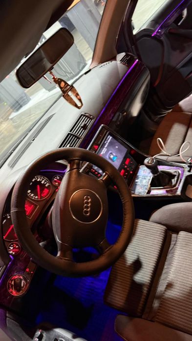 Audi A4 b6 2002 131cp