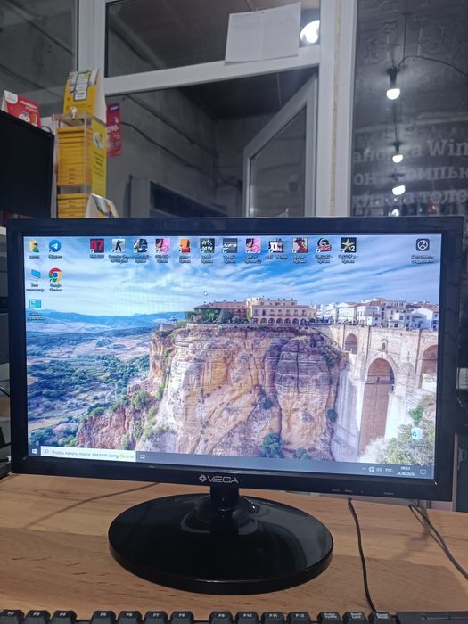 Продам комп игры кино