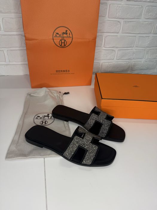 Papuci HERMES piele  36 37 38 39 cutie cadou