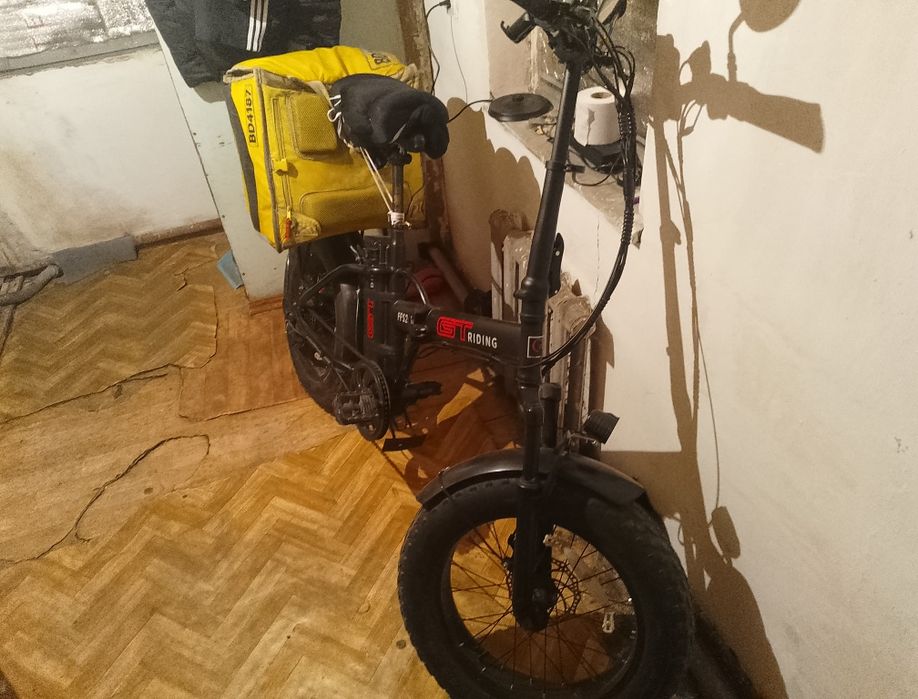 Электровелик очень в хорошем состояние