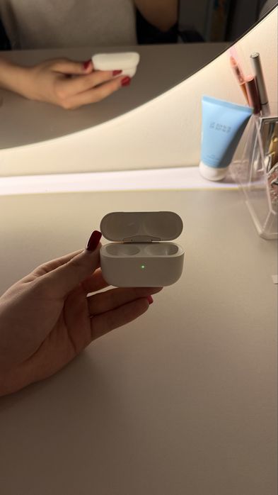 AirPods Pro 1 поколение,оригинал
