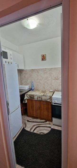 Garsoniera de vânzare