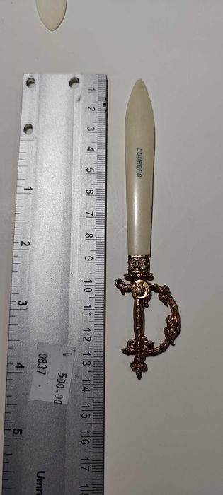 Deschizător de scrisori Lourdes