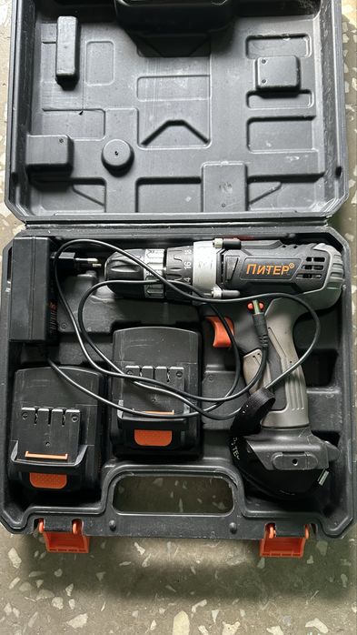 Шуруповерт Питер ПТ 72001