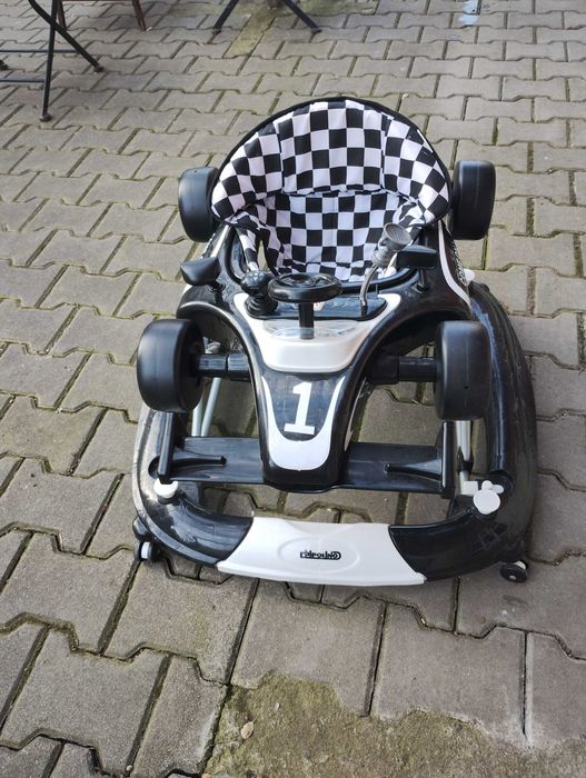 Проходилка Chipolino 4 in 1  Cangaroo Cabrio
