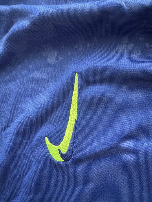 Tricou FC Barcelona sezon 2025-2026 marimea M slim fit