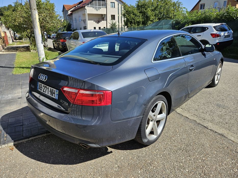 Audi A5 2.7TDI *Automatic* 8+1 SLINE
