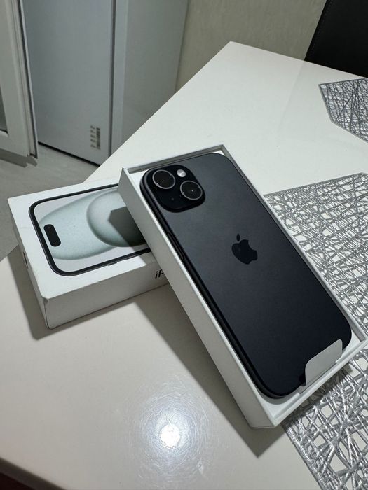 Iphone 15 black 128gb NOU 0 incarcari