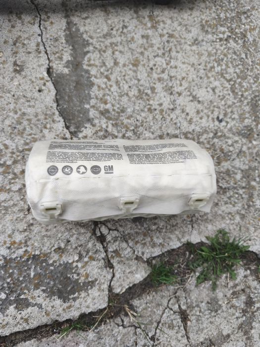 Kit planșă de bord cu airbag pasager și volan Opel Astra H facelift