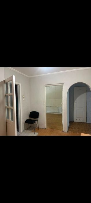 Сдам квартиру 2 комнатную.