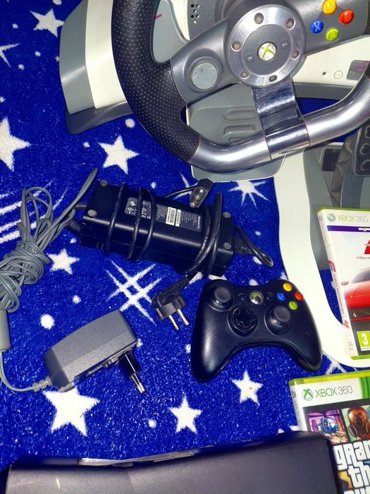 Xbox 360 cu volan pedale si joystick si 10 jocuri NEGOCIABIL