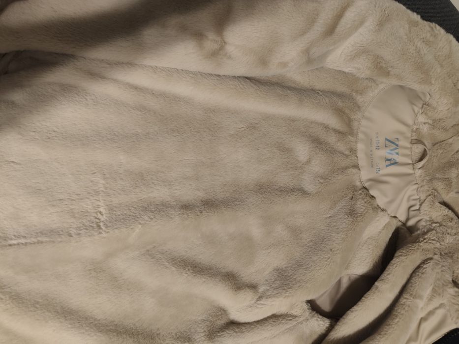 Дамско яке на ZARA